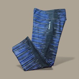 Reebok Women’s Large Dynamic Purple and Black Capri Leggings